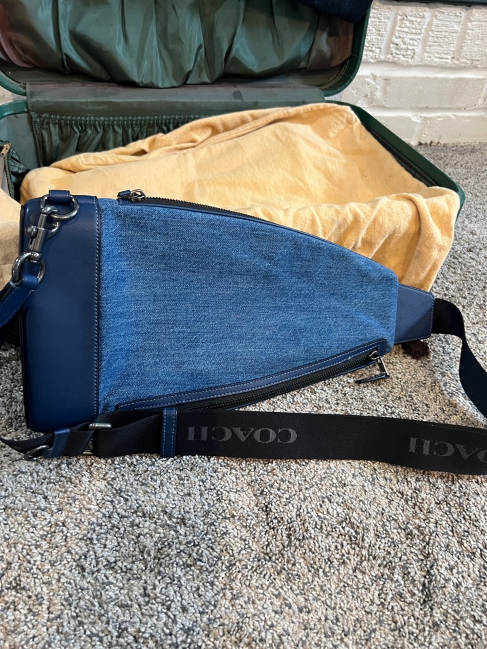 RARE Coach Purse (Crossbody Bag). Denim and Navy Leather Sling Belt Bag - Picture 6 of 14